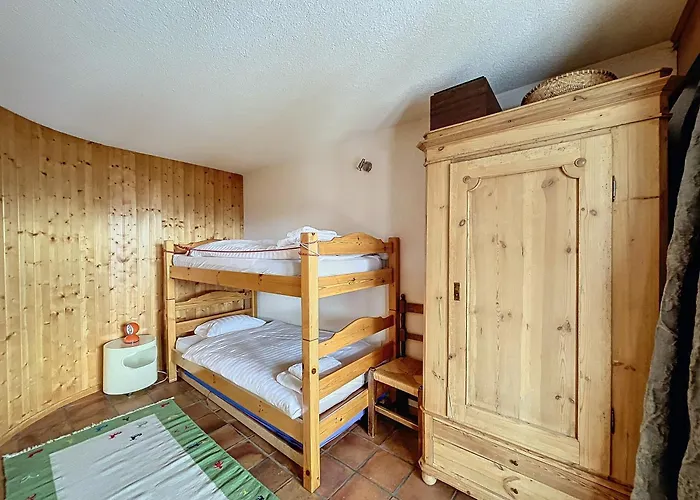 Διαμέρισμα Botzatei 111 *